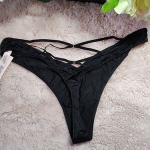 Victoria's Secret Black strappy back thong Large